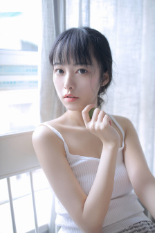 坐公交忘穿内裤被挺进H漫画
